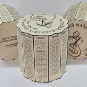 Velká dřevěná pokladnička na úspory 20, 30 i 60 tisíc Kč